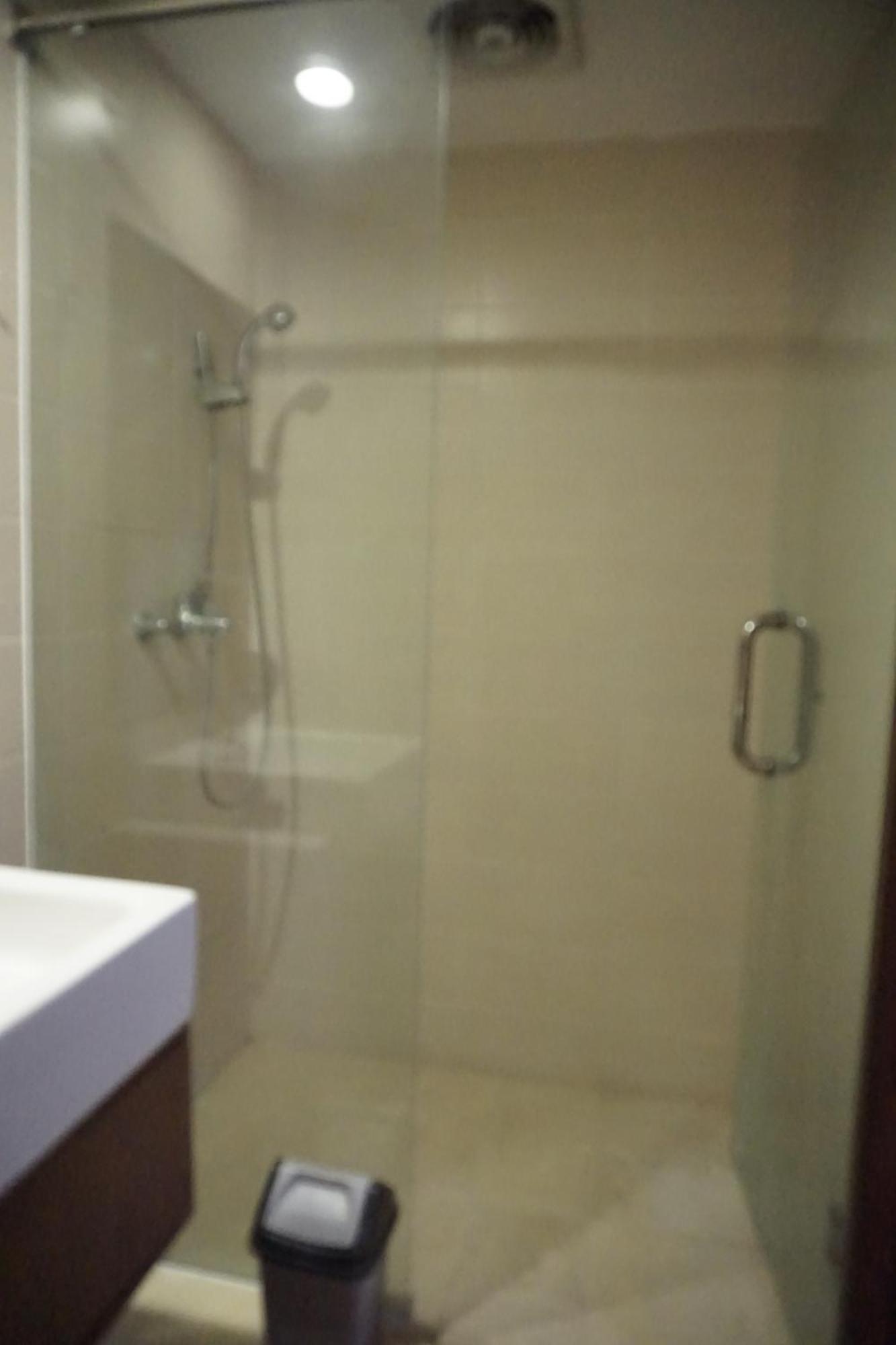 Votel Viure Hotel Jogjakarta Maguwo Экстерьер фото